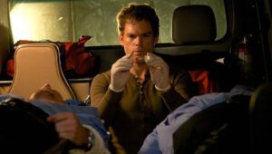 Dexter: 6×1